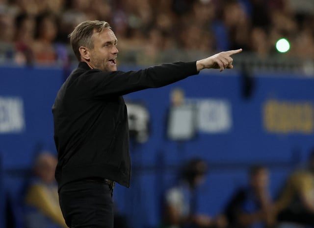 Soccer Football - Women's Champions League - Group D - FC Barcelona v Hammarby - Estadi Johan Cruyff, Barcelona, Spain - October 16, 2024 Hammarby coach Martin Sjogren reacts REUTERS/Albert Gea/File Photo