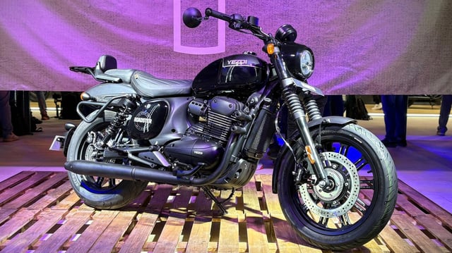 If you are planning to buy the 2025 Yezdi Roadster, here are the six key highlights of the motorcycle that you should know.