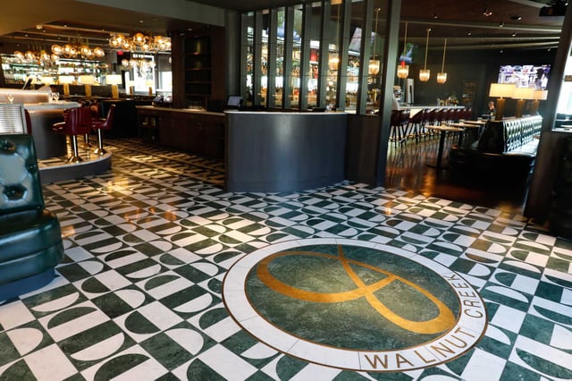 The lobby at Walnut Creek Original Joe’s.