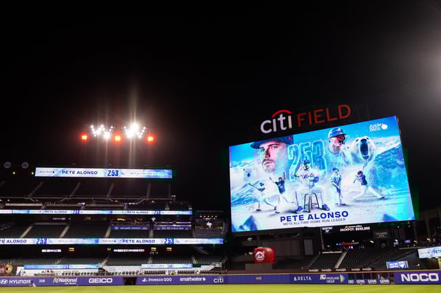 NEW YORK, NEW YORK - AUGUST 12: A view of the scoreboard recognizing Pete Alonso #20 of the New York Mets&#39; franchise record-setting 253rd home run after the game against the Atlanta Braves at Citi Field on August 12, 2025 in New York City. Alonso hit his 253rd and 254th home runs as a New York Met, breaking Darryl Strawberry&#39;s record for the most home runs in franchise history.