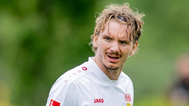 Nick Woltemade will zu Bayern, Stuttgart lehnt ab, drei Szenarien sind möglich.