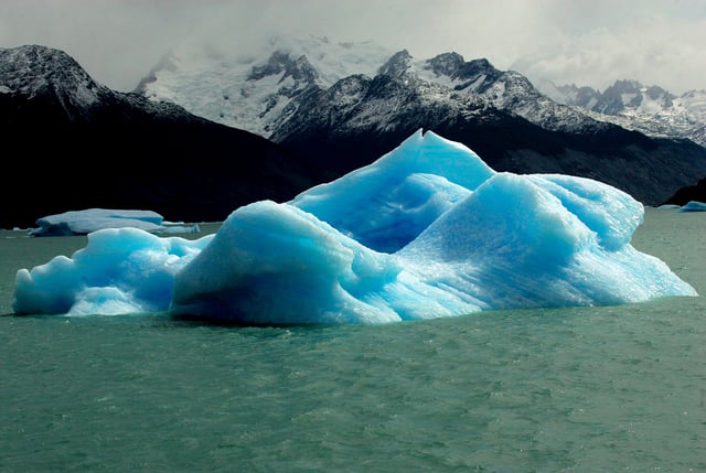 Desde 2011, la región sufre este tipo de inundaciones debido al retroceso de un glaciar más pequeño cercano al Mendenhall.   EFE/ ARCHIVO/ORESTIS PANAGIOTOU