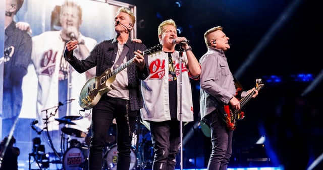 Photo via Rascal Flatts Facebook^^^http://ticketmaster.evyy.net/c/252938/264167/4272?u=https%3A%2F%2Fwww.ticketmaster.com%2Frascal-flatts-tickets%2Fartist%2F806203