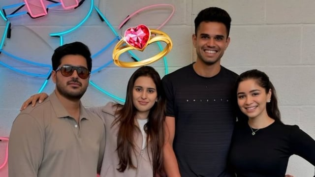 Arjun Tendulkar (second from right) got engaged to Saaniya Chandok (centre)