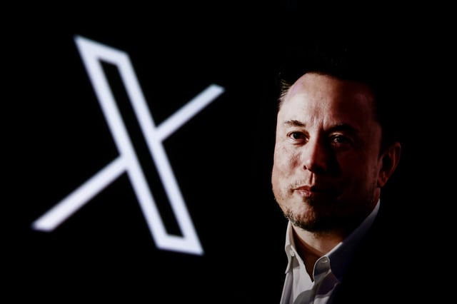 Elon Musk&#39;s long-standing battle with OpenAI has a new participant: Apple.