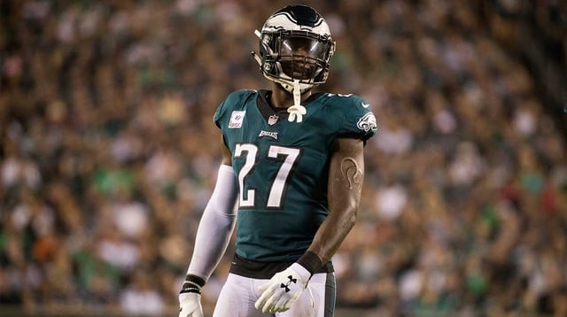 Eagles&#39; Malcolm Jenkins in action against the Vikings in 2018.