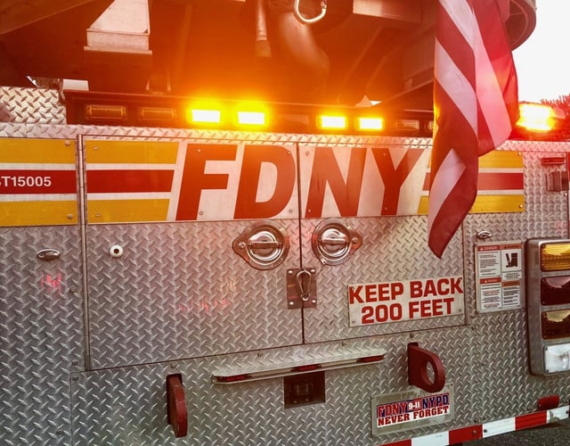 FDNY(Rose Abuin/New York Daily News)