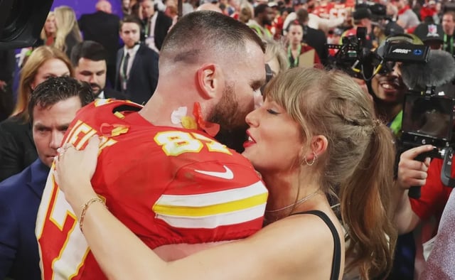 Travis Kelce y Taylor Swift.
