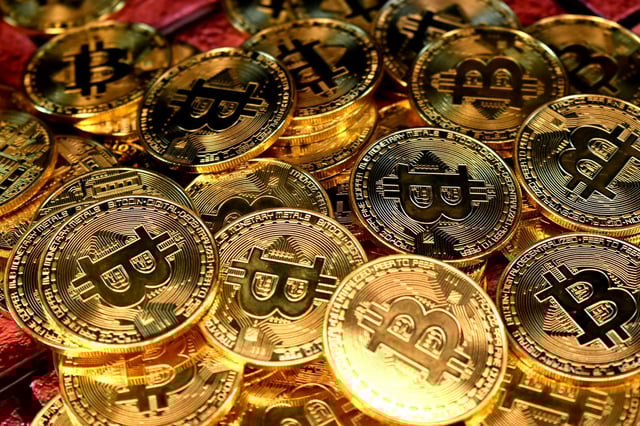 Bitcoin crosses google to become fifth largest asset as fed rate cut bets rise