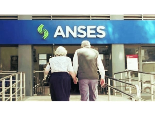La pensión por viudez sigue vigente para quienes están jubilados bajo el régimen contributivo.