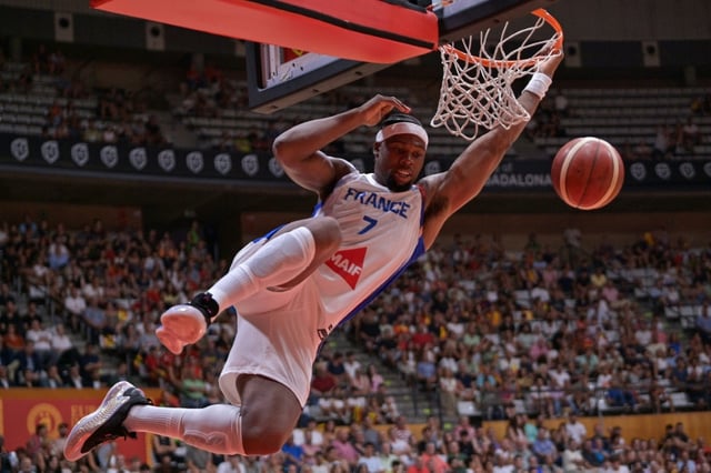 L'ailier-fort de l'équipe de France Guerschon Yabusele lors du match de préparation à l'Euro-2025 contre l'Espagne, le 14 août 2025 à Badalone (Espagne)