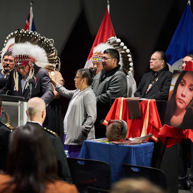 St. Theresa Point Anisininew Nation Chief Raymond Flett speaks at a press conference confirming the identity of Mashkode Bizhiki’ikwe also known as Buffalo Woman as Ashlee Christine Shingoose of St. Theresa Point Anisininew Nation, at the Carol Shields Auditorium in the Millennium Library in Winnipeg Wednesday March 26, 2025. David Lipnowski / The Globe and Mail