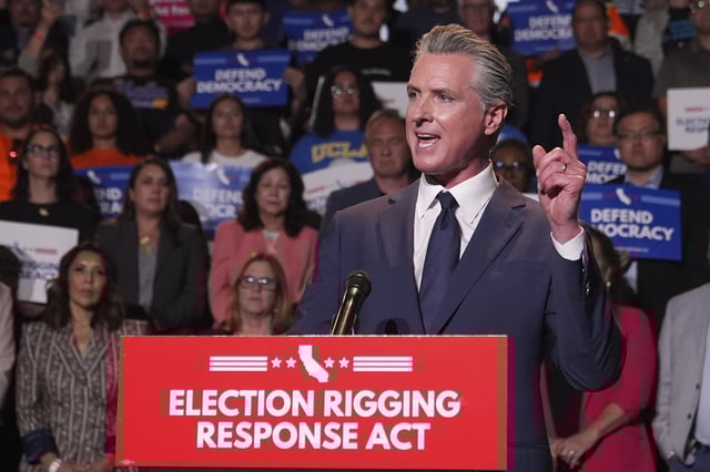 California Gov. Gavin Newsom speaks during a news conference Thursday, Aug. 14, 2025, in Los Angeles. (AP Photo/Marcio Jose Sanchez)