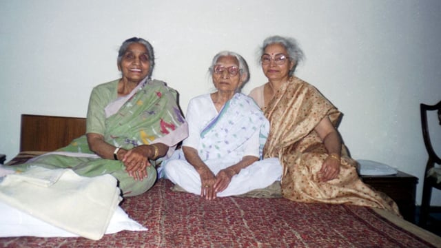 The women who raised the flag inside the Lahore women's jail, 1942. Subhadra Khosla (left), Satyavati (centre), Nirmal Kant (right) | Photo: Sagari Chhabra, 1998