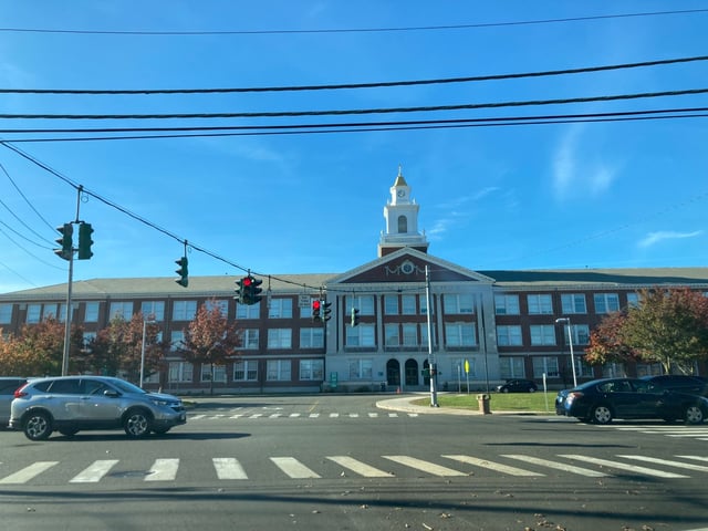 Hamden High School (Hartford Courant)