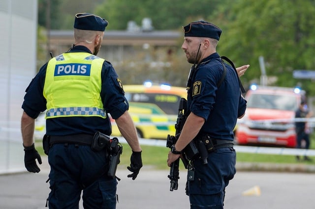 Police urged the public to stay away as they searched for the shooter