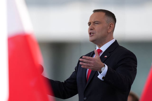 Newly sworn-in Polish President Karol Nawrocki speaks as he attends the ceremony of accepting the sovereignty over the Armed Forces for the five-year term, in Warsaw, Poland, August 6, 2025.
