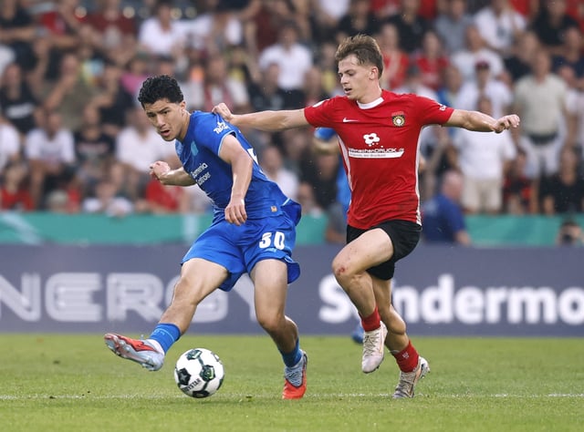Soccer Football - DFB Cup - First Round - SG Sonnenhof Grossaspach v Bayer Leverkusen - WIRmachenDRUCK Arena, Aspach, Germany - August 15, 2025 Bayer Leverkusen's Ibrahim Maza in action REUTERS/Heiko Becker