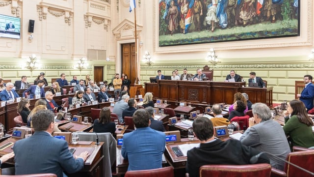 La Convención deliberó en el recinto de sesiones de la Cámara baja provincial.