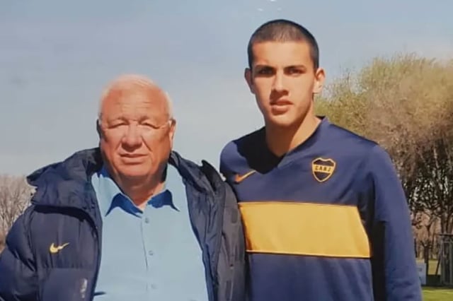 Ramón Maddoni con Leandro Paredes, cuando estaba en las inferiores de Boca
