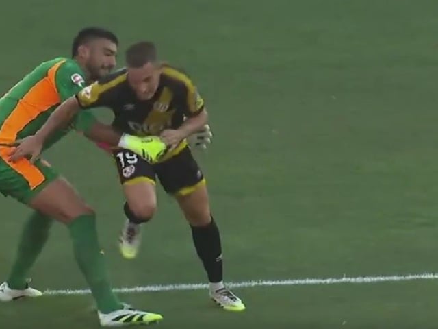 Paulo Gazzaniga tuvo un debut para el olvido.