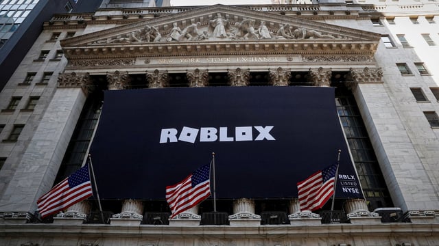 Roblox claims to improve its moderation systems but faces criticism for inadequacies, including its crackdown on players posing as children to expose predators. REUTERS/Brendan McDermid/File Photo