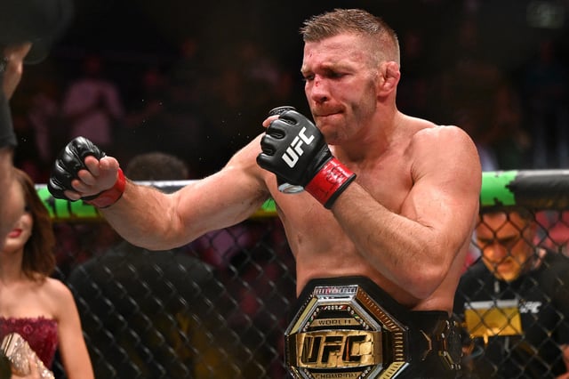 South Africa&#39;s Dricus du Plessis celebrates his victory over Sean Strickland of the US during their men&#39;s middleweight division event of the Ultimate Fighting Championship (UFC) 312 at Qudos Bank Arena in Sydney on February 9, 2025.