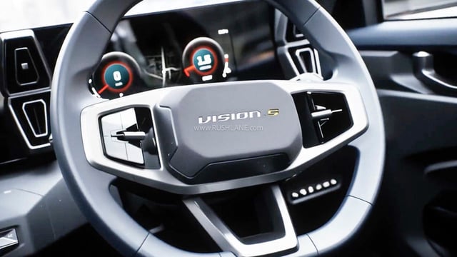 Mahindra Vision S Interiors