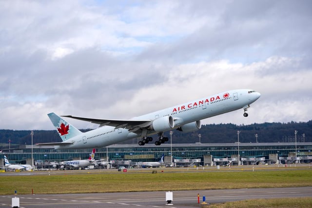 Au total, 130.000 passagers ont été affectés par jour avec des centaines d’annulations de vols.
