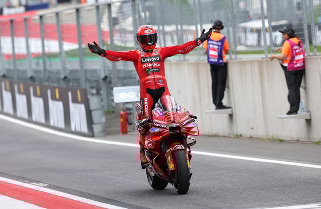 MotoGP - Austrian Grand Prix - Red Bull Ring, Spielberg, Austria - August 17, 2025 Ducati Lenovo Team's Marc Marquez celebrates after winning the Austrian MotoGP REUTERS/Gintare Karpaviciute