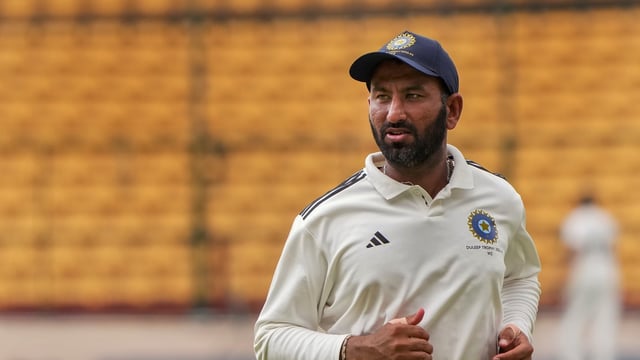 Cheteshwar Pujara identifies the perfect candidate to take up India coaching job in the future. 
