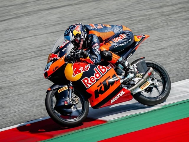 Valentín Perrone está disputando su primera temporada de Moto3. Foto: Instagram @valentinperrone73.