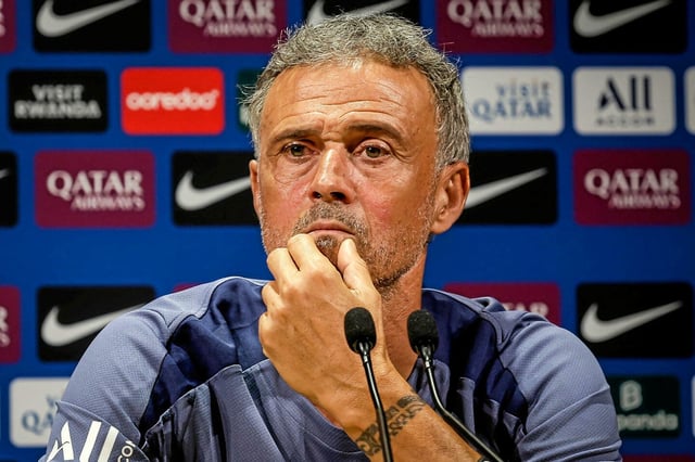 Luis Enrique du PSG lors d'une conférence de presse du Paris Saint-Germain au Campus PSG, le 16 août 2025 à Poissy près de Paris.
