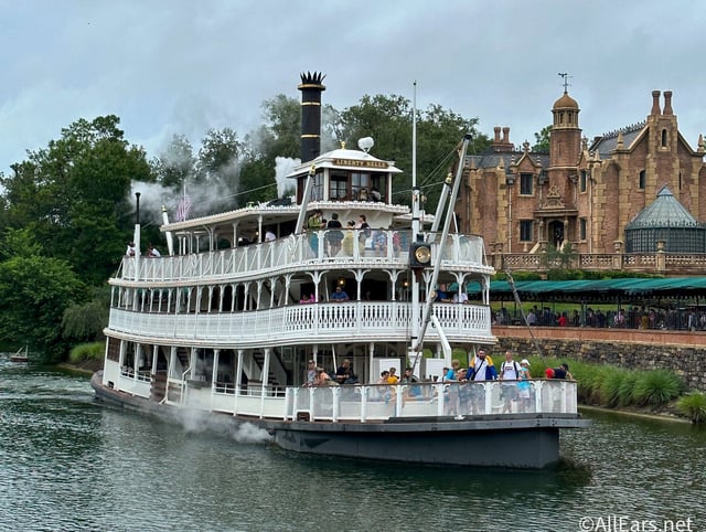 Liberty Belle Riverboat