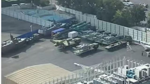 The unnamed CCA on the back of a truck alongside other systems like rotary wing UAVs and what appear to be Unmanned Surface Vessels. (Image credit: REautomaton/SDF via Andreas Rupprecht )