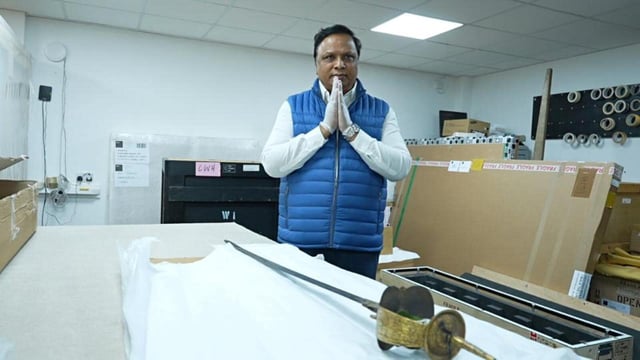Sword of Maratha commander Raghuji Bhonsle returns to Mumbai, to be unveiled at exhibition