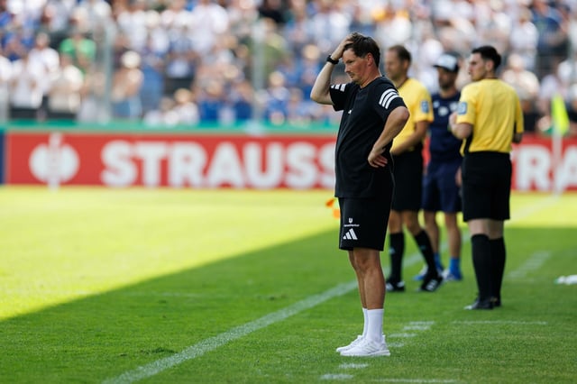 Schwere Kost: Merlin Polzin und der HSV mussten in Pirmasens zittern. Am Sonntag in Gladbach wird es noch schwerer.