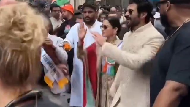 Rashmika Mandanna, Vijay Devarakonda Hold Hands During 43rd India Day Parade In New York, Fans Ship 'Virosh'