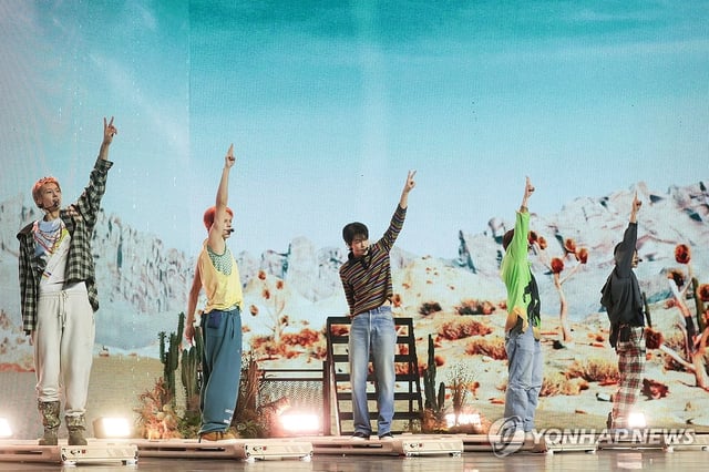 BigHit Music's new boy group Cortis performs its debut single "What You Want" during a media showcase in Seoul on Aug. 18, 2025. (Yonhap)