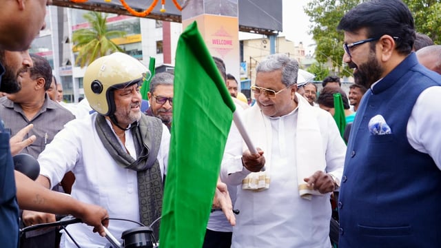 Commuters in Bengaluru were in a fix as traffic chaos intensified in Hebbal on Monday morning as Karnataka's leadership chose to have a peak-hour ceremony after a long weekend to inaugurate the new flyover loop.