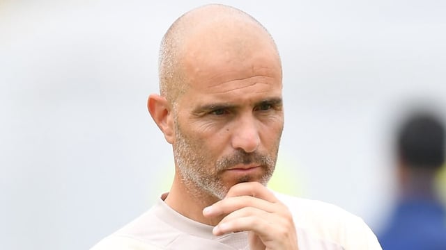 Chelsea boss Enzo Maresca