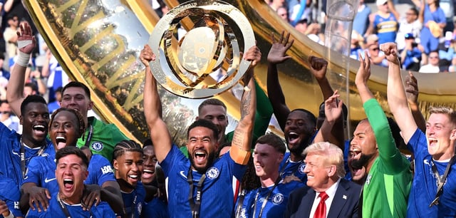 Der FC Chelsea reckte die Trophäe bei der ersten Klub-WM mit 32 Teams in die Höhe