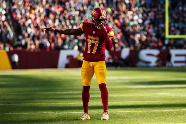 Terry McLaurin #17 of the Washington Commanders lines up against the Philadelphia Eagles during the first half of the game at Northwest Stadium on December 22, 2024 in Landover, Maryland.