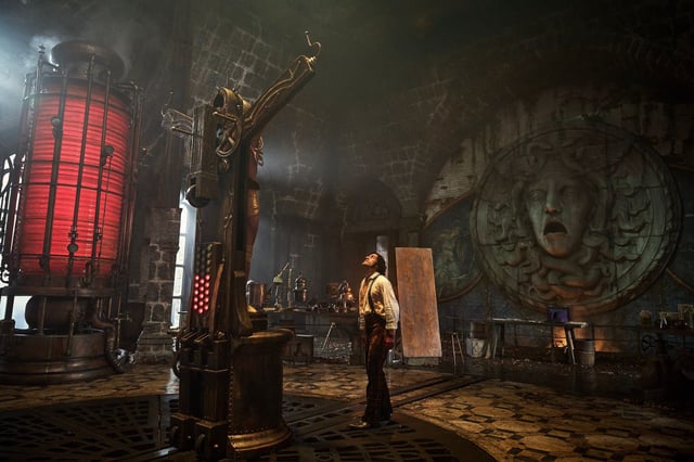 Guillermo del Toro's Frankenstein - Netflix