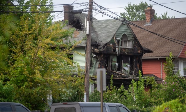 Four people have from an overnight fire on Shultas Place in Hartford on Monday, Aug. 18, 2025. (Aaron Flaum/Hartford Courant)