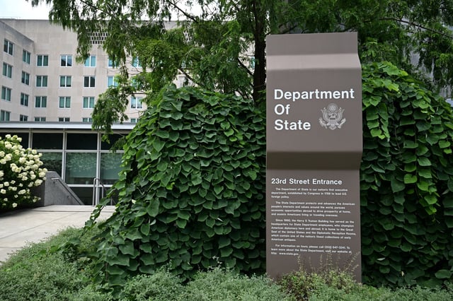 A general view of a U.S. State Department sign outside the U.S. State Department building in Washington, D.C., U.S., July 11, 2025. REUTERS/Annabelle Gordon/File photo