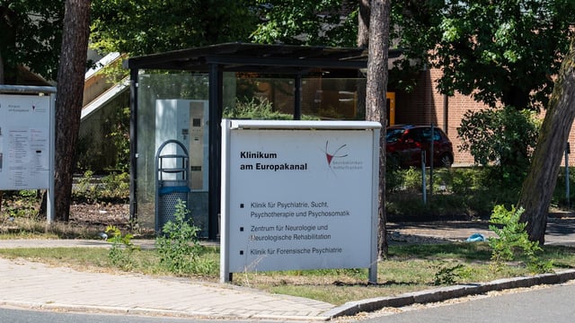 Schul-Amokläufer Georg R. (34) ist getürmt. Die Polizei informiert darüber nicht.