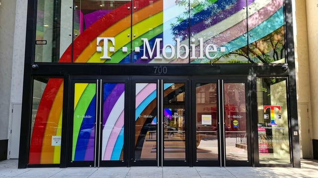 Court rules that the FCC lawfully fined T-Mobile over improper use of location data