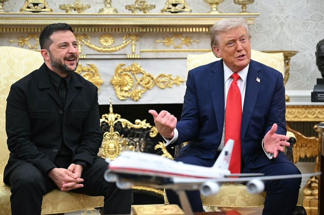 Ukrainian President Volodymyr Zelensky and US President Donald Trump meet in the Oval Office of the White House.