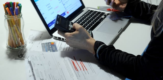 DEUDAS CON LA TARJETA DE CREDITO
PAGAR DESDE CASA DEUDA CORONA VIRUS CUARENTENA COVID19 ARGENTINA
DEUDAS BANCOS BANCO FINANCIACION CUOTAS
FOTOS MARTIN BONETTO - FTP CLARIN BON_6531.JPG Z